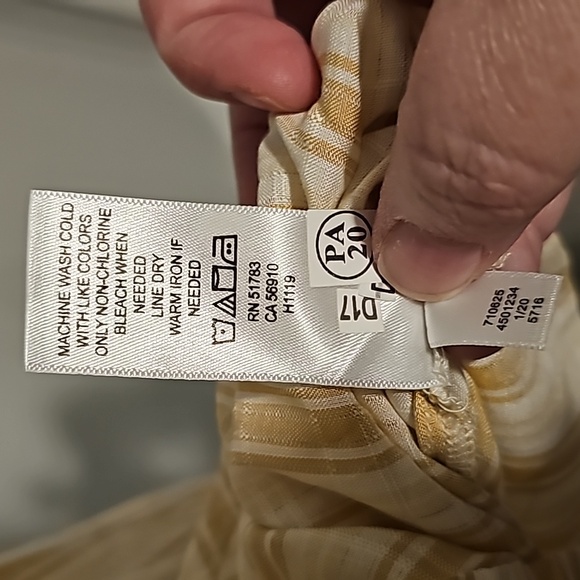 Maurices Relaxed Fit Plus Size 3 Lightweight button down blouse NWT - Picture 13 of 16